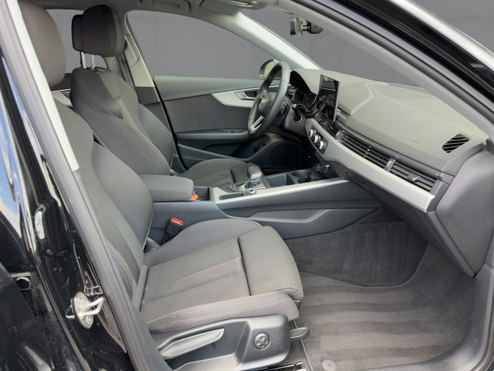 Audi A4 Avant Advanced