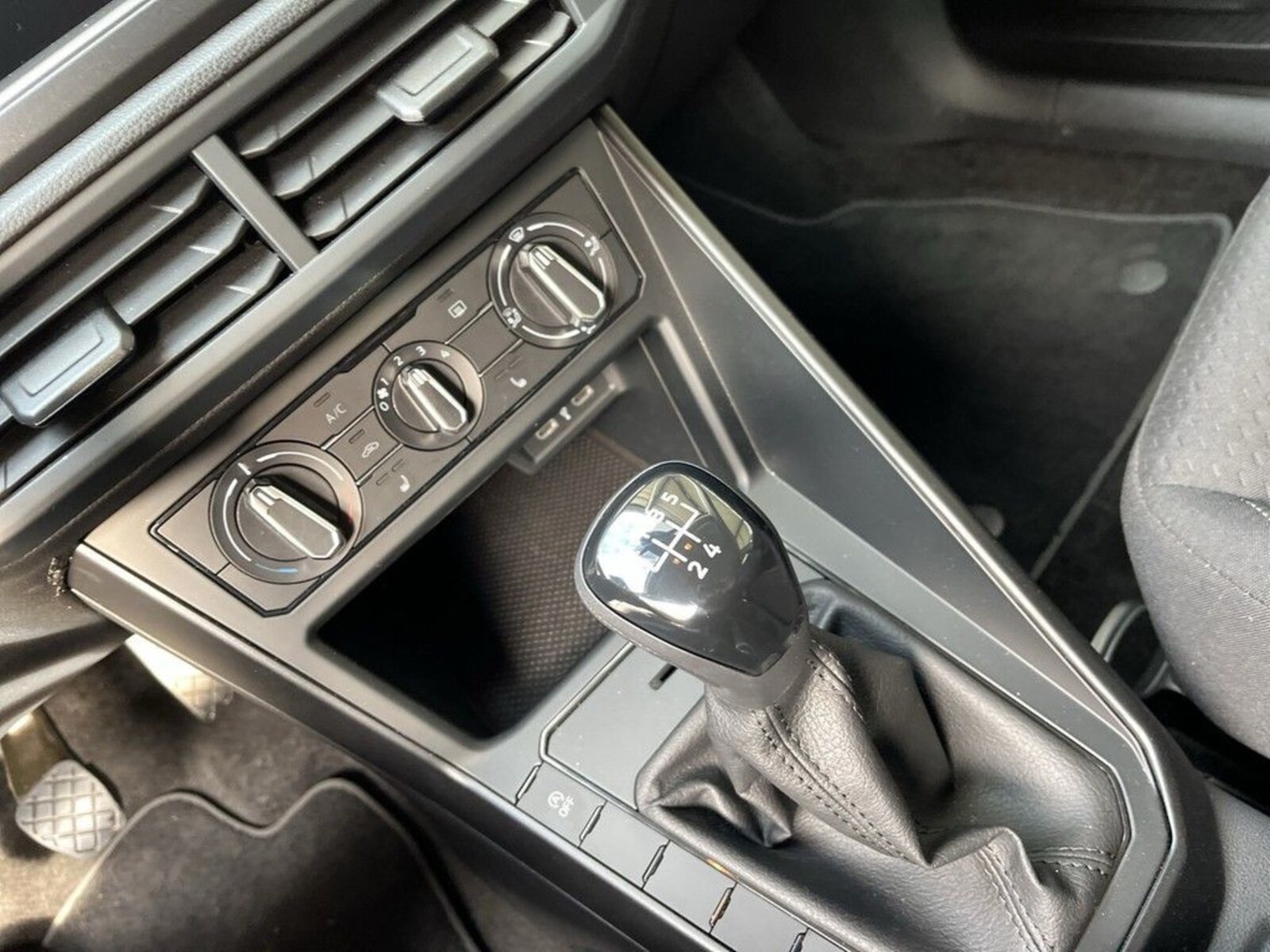 Volkswagen Polo – Bild 24