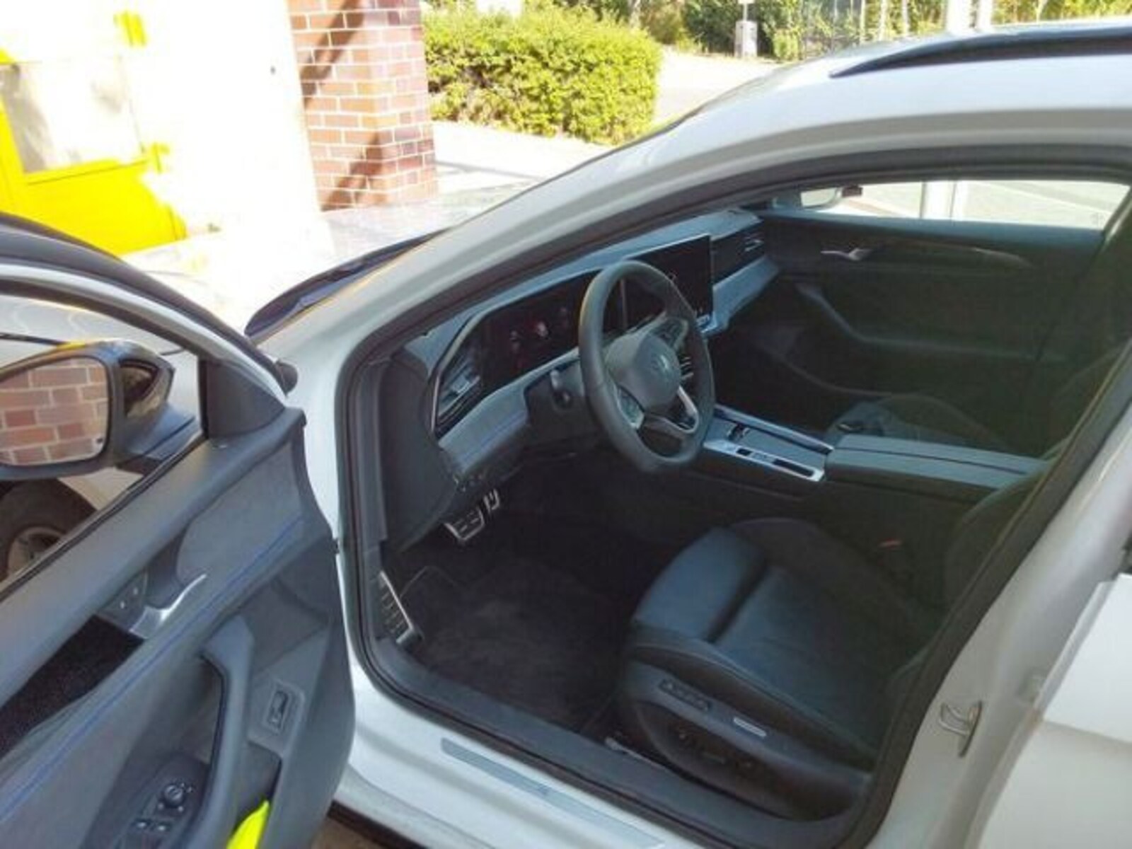 Volkswagen Passat – Bild 4