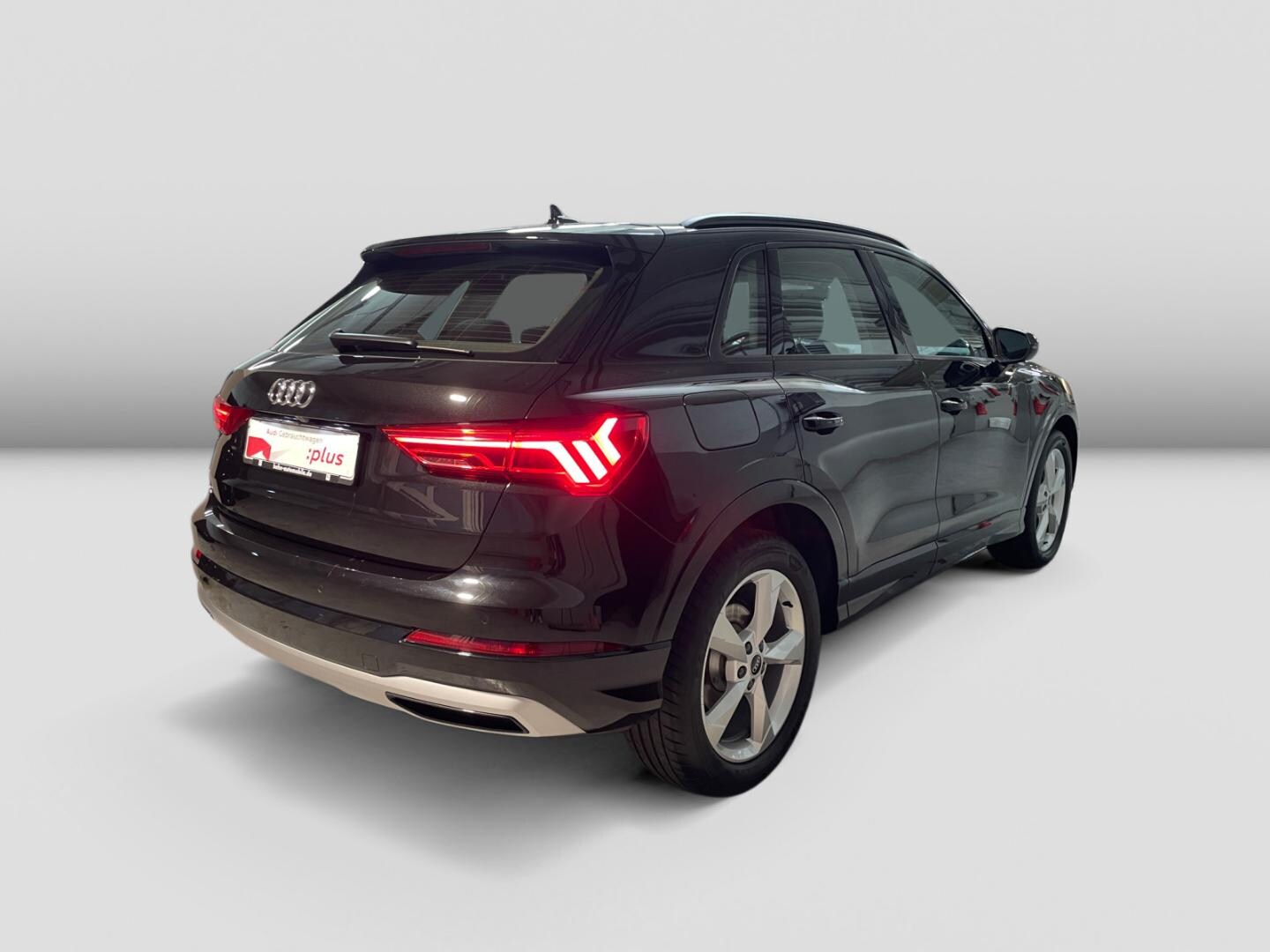 Bild über Audi Q3 advanced 35 TFSI S tronic - für weitere Informationen kontaktieren Sie den Audi Partner
