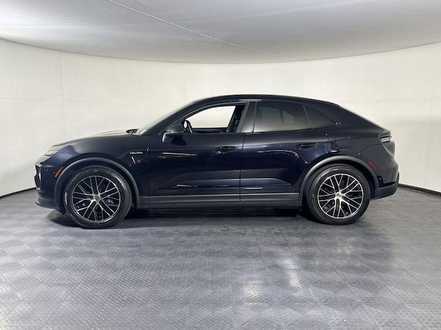 2025 Porsche Macan Electric