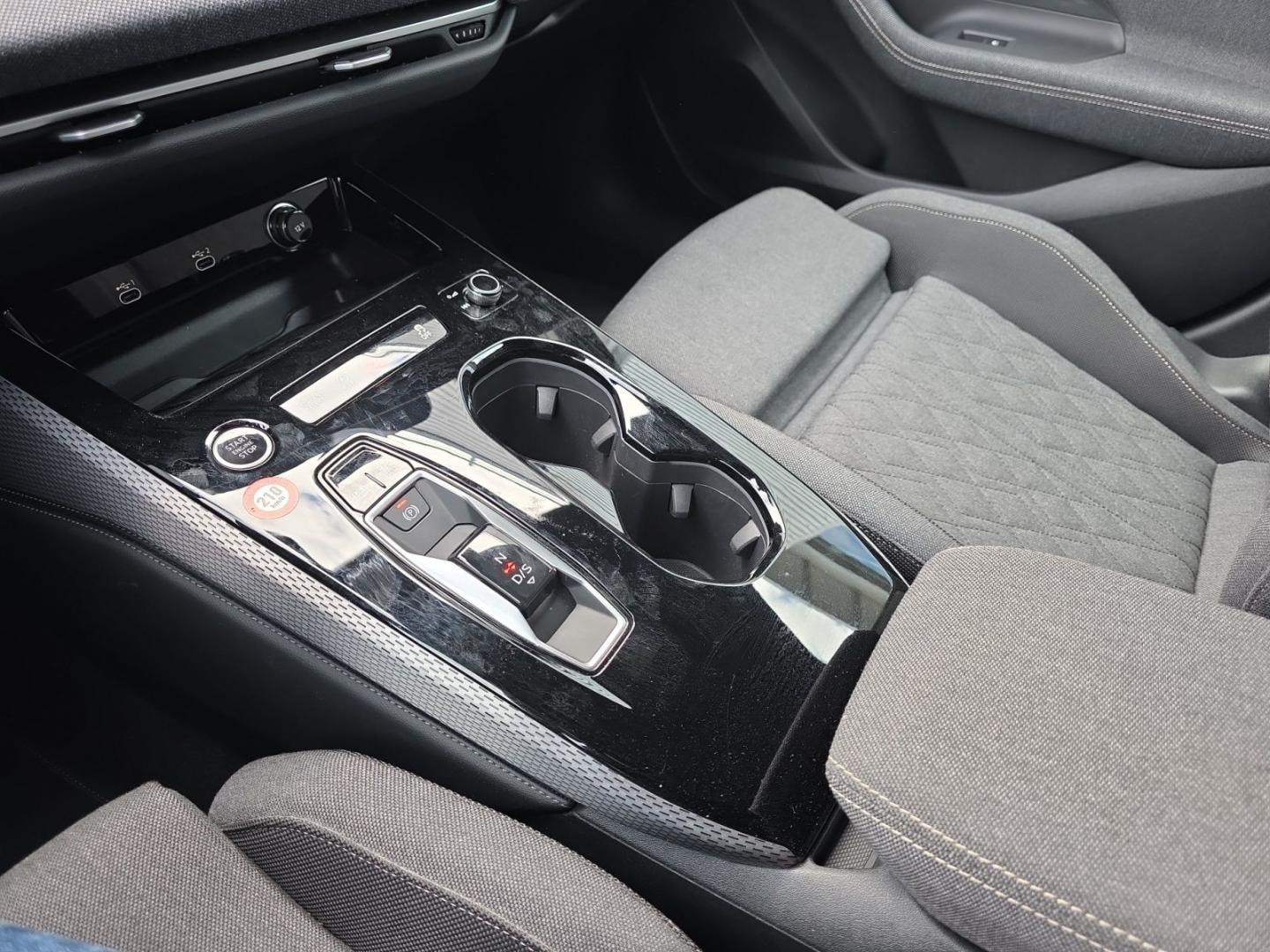 Bild über Audi A5 Avant TFSI 150 kW S tronic - für weitere Informationen kontaktieren Sie den Audi Partner