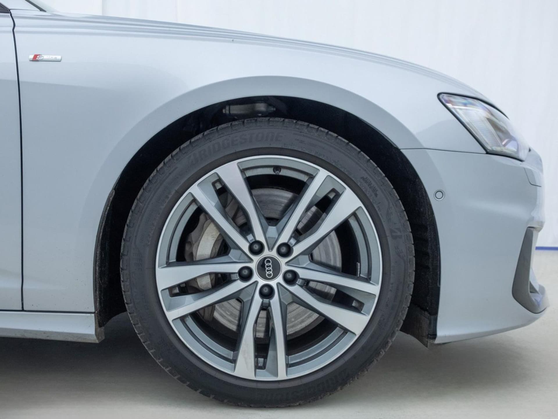 Audi A6 Avant TFSI e Design