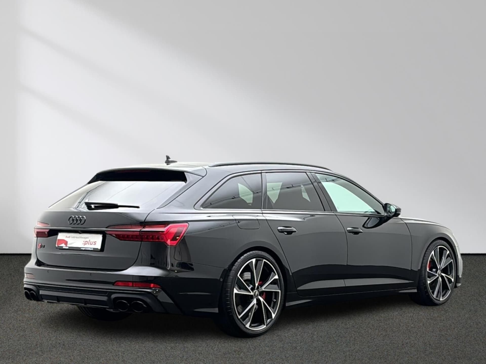 Audi S6 Avant