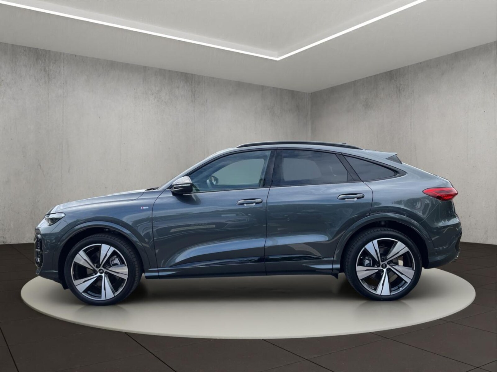 Audi Q5 Sportback – Bild 2