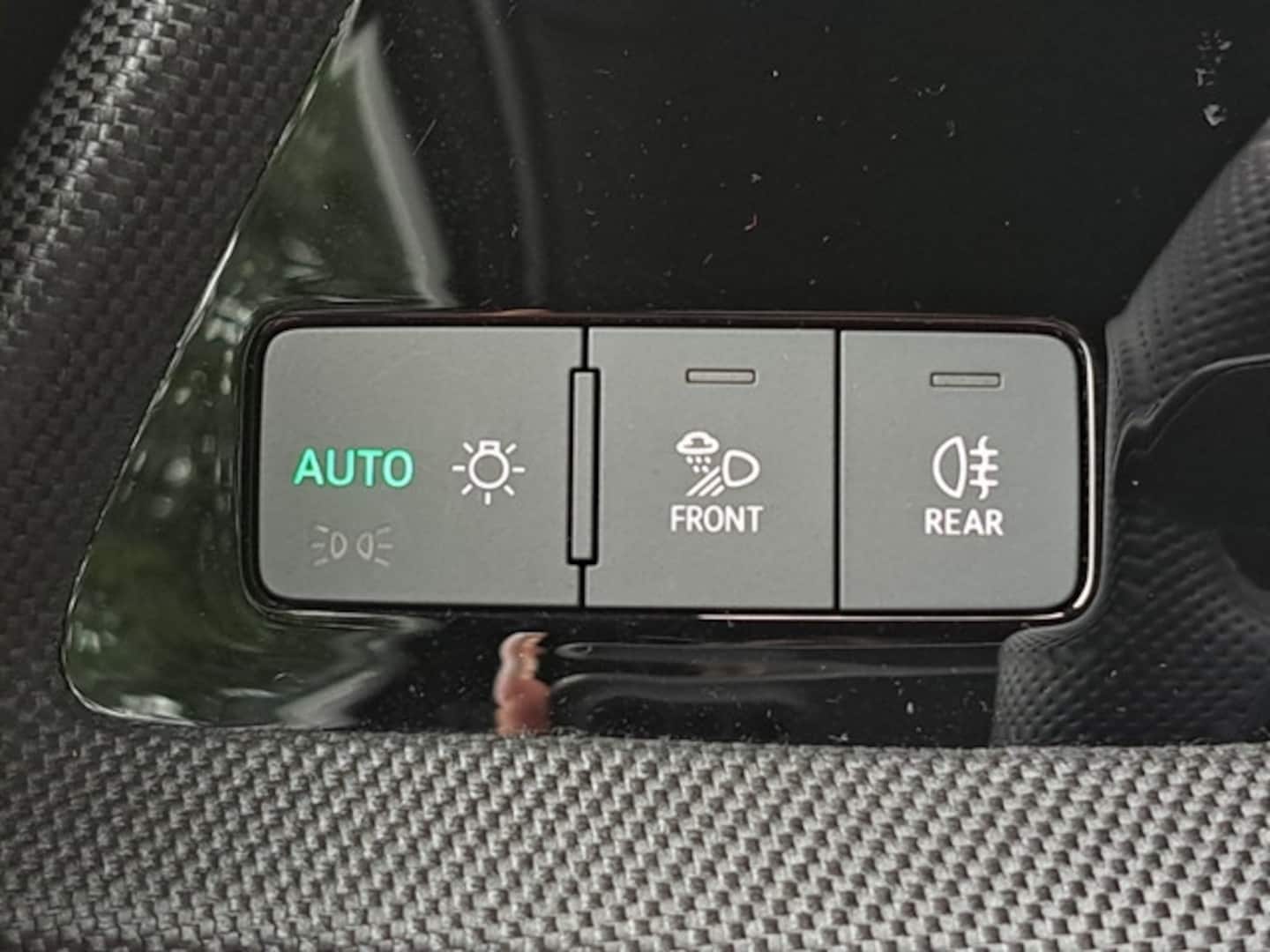 Bild über Audi S3 Sportback TFSI quattro S tronic - für weitere Informationen kontaktieren Sie den Audi Partner