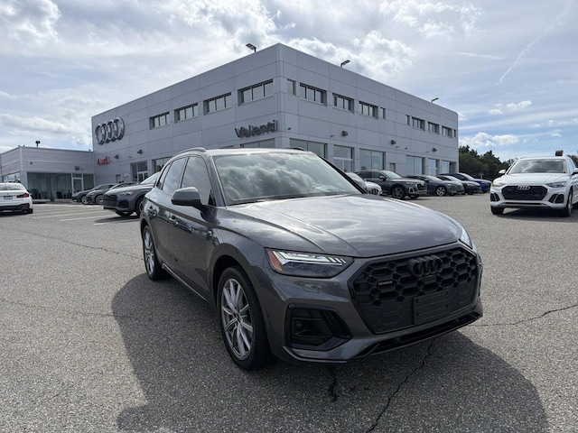 2024 Audi Q5 TFSI e