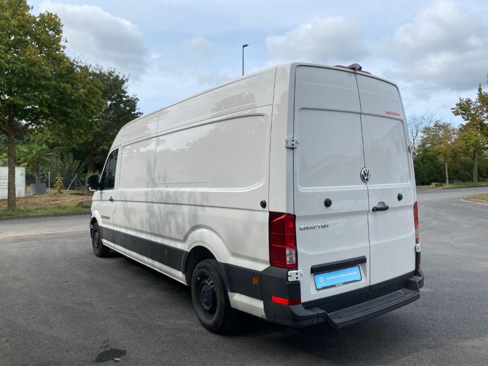Volkswagen Crafter Kasten langer Radstand