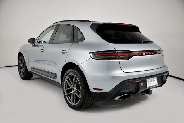 2025 Porsche Macan