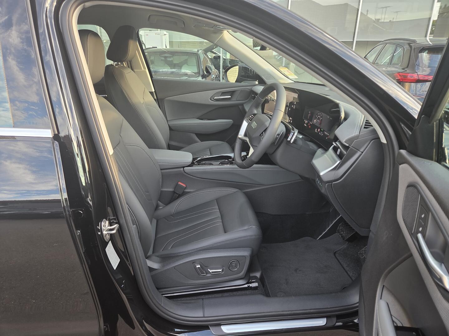 Image about Audi Q3 SUV TFSI 110 kW