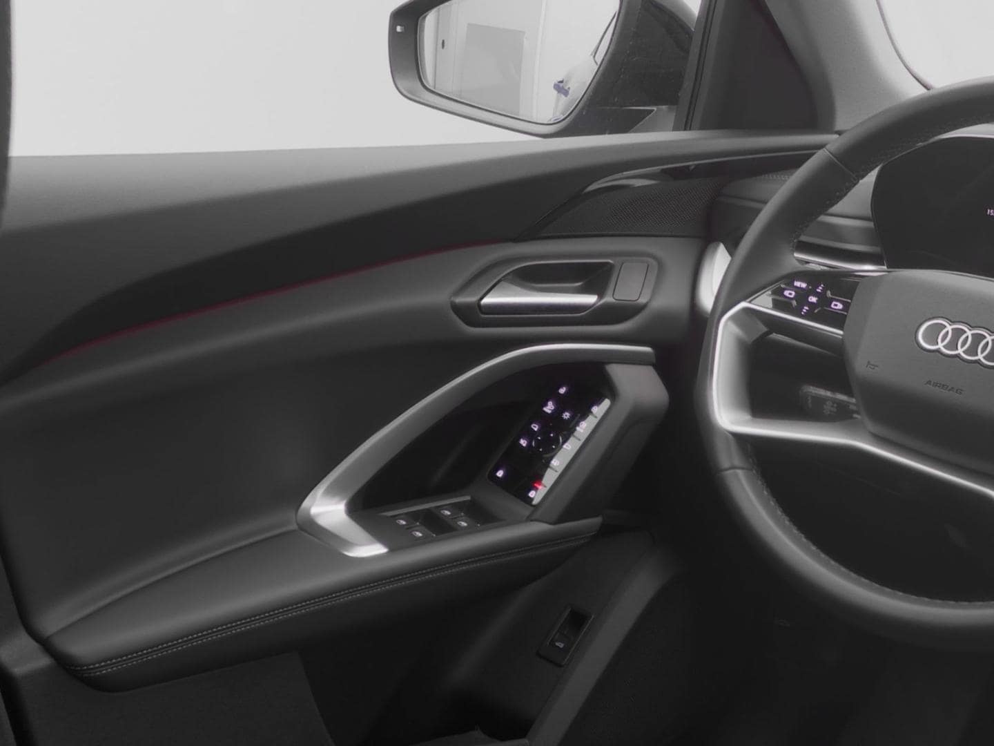 Bild über Audi Q5 SUV TFSI 150 kW S tronic - für weitere Informationen kontaktieren Sie den Audi Partner