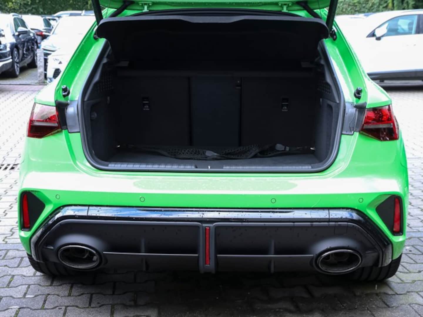 Bild über Audi RS 3 Sportback TFSI quattro 294 kW S tronic - für weitere Informationen kontaktieren Sie den Audi Partner