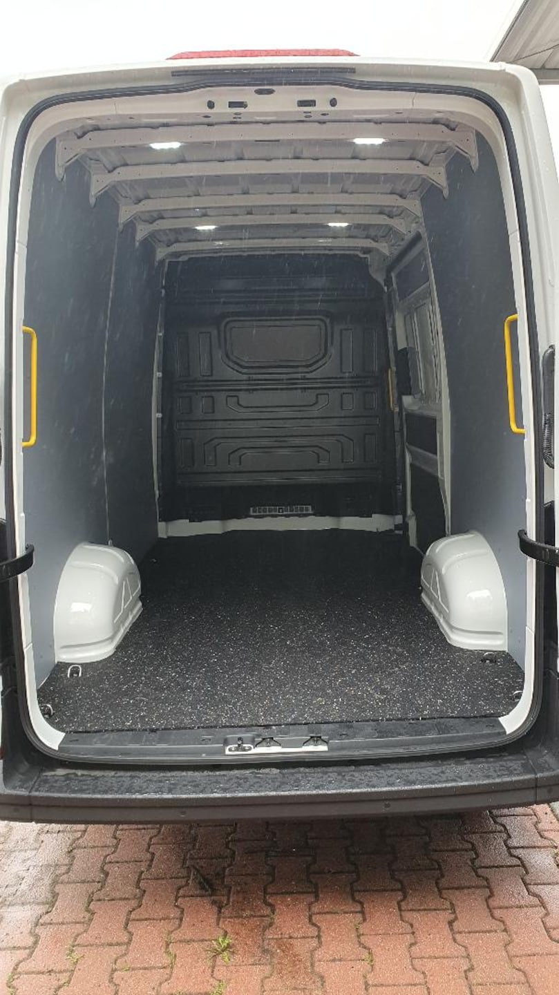 Volkswagen Crafter Kasten mittlerer Radstand