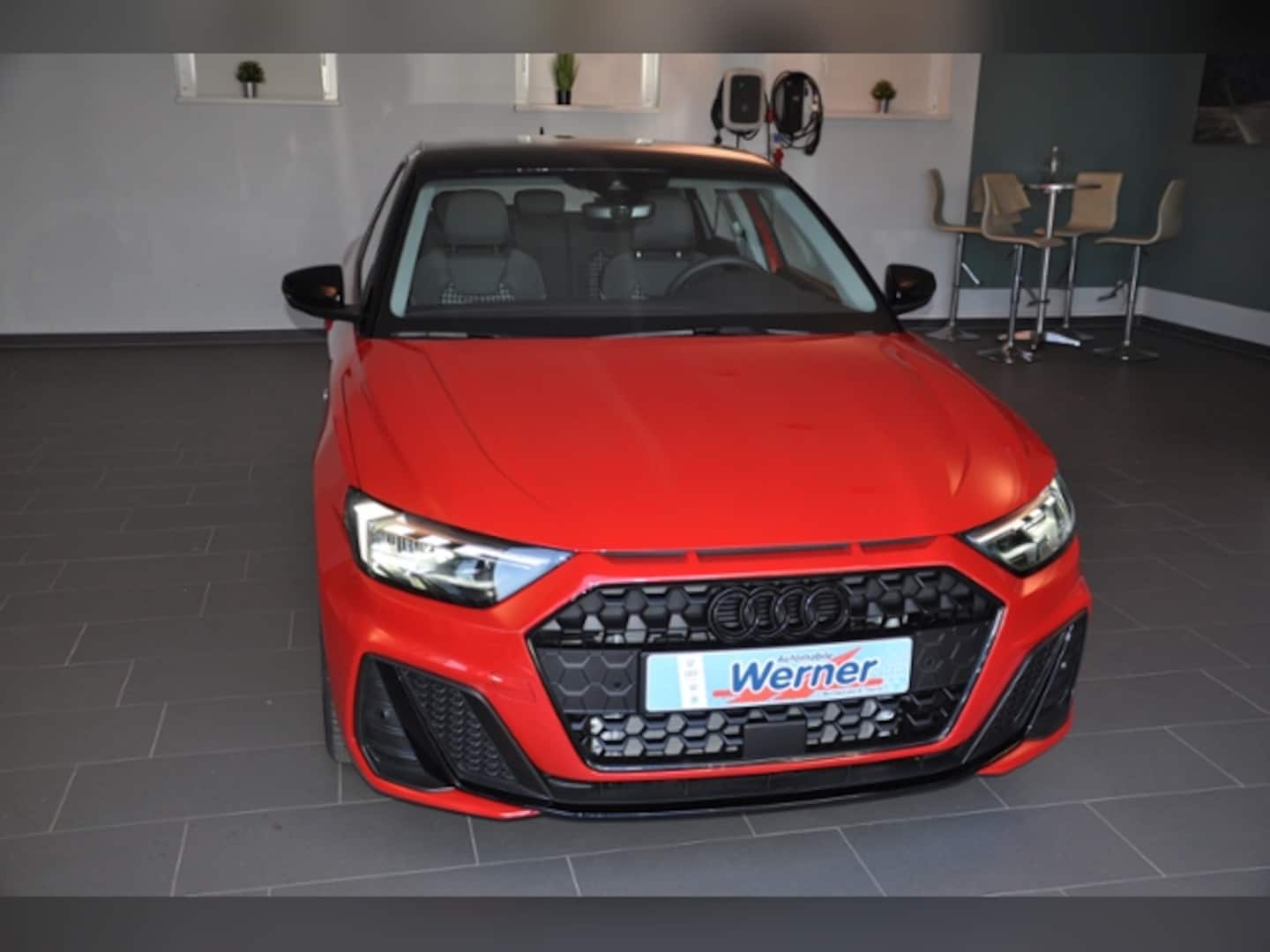 Bild über Audi A1 Sportback S line 25 TFSI S tronic - für weitere Informationen kontaktieren Sie den Audi Partner