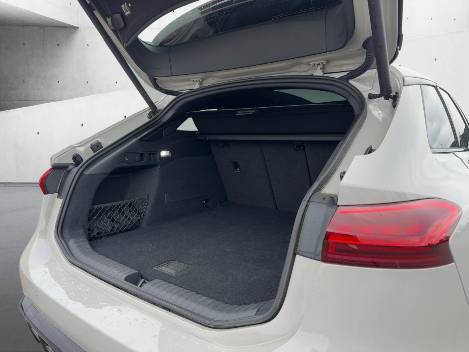 Audi A6 Avant e-tron – Bild 12