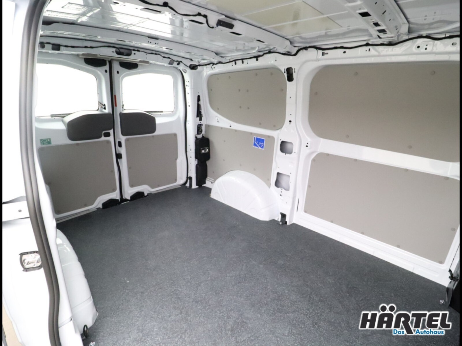 Volkswagen Transporter Kasten kurzer Radstand – Bild 8
