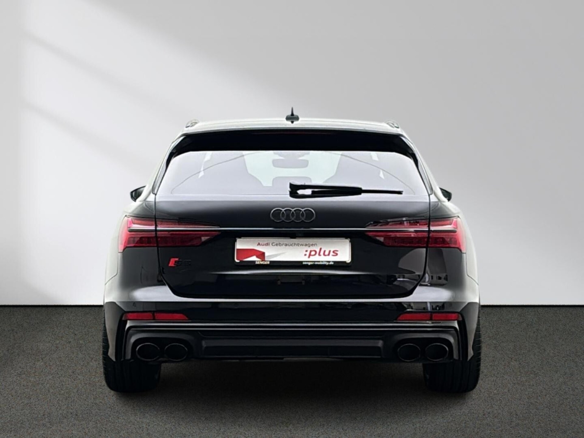 Audi S6 Avant