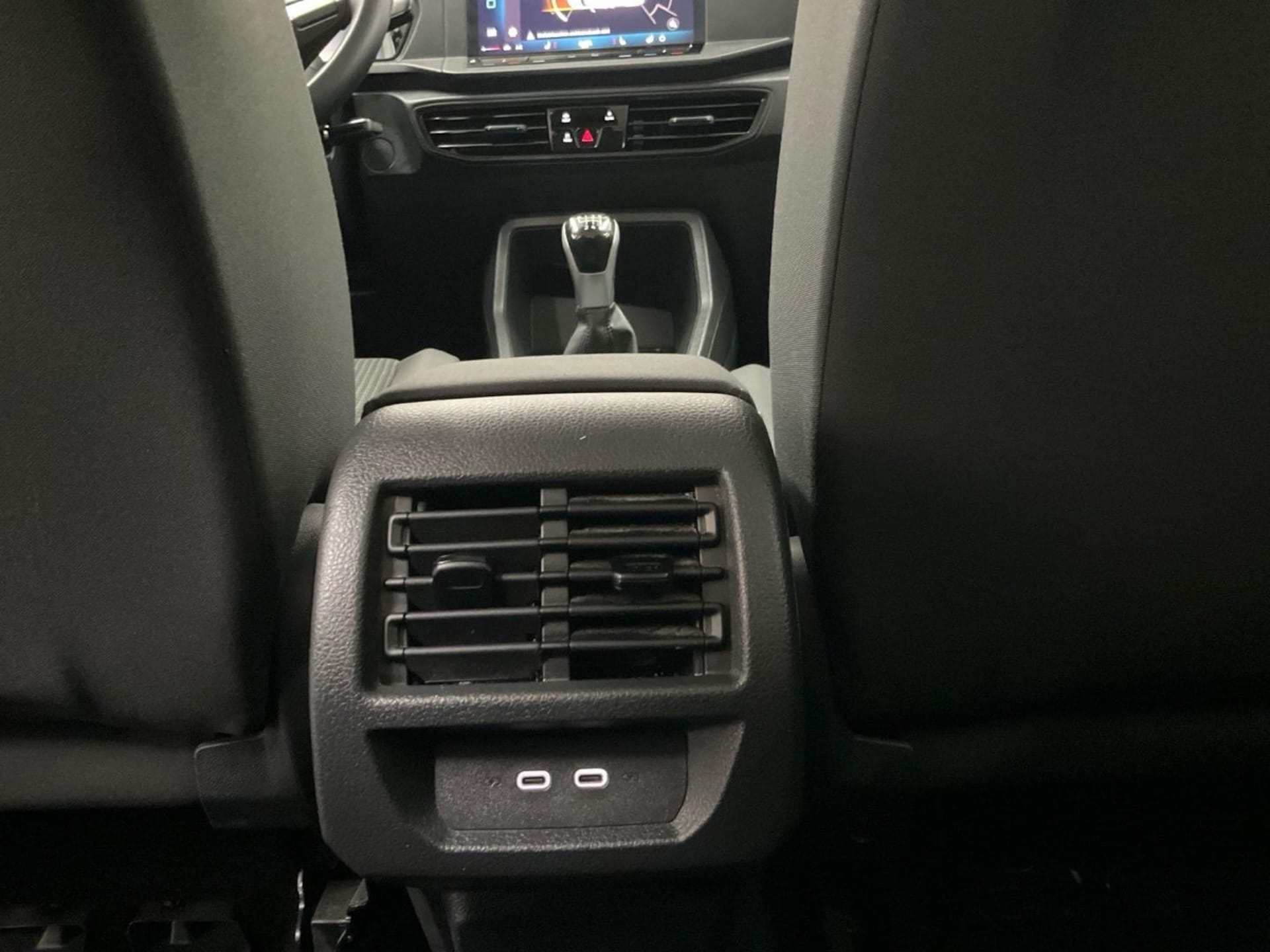 Volkswagen Caddy Basis-Modell