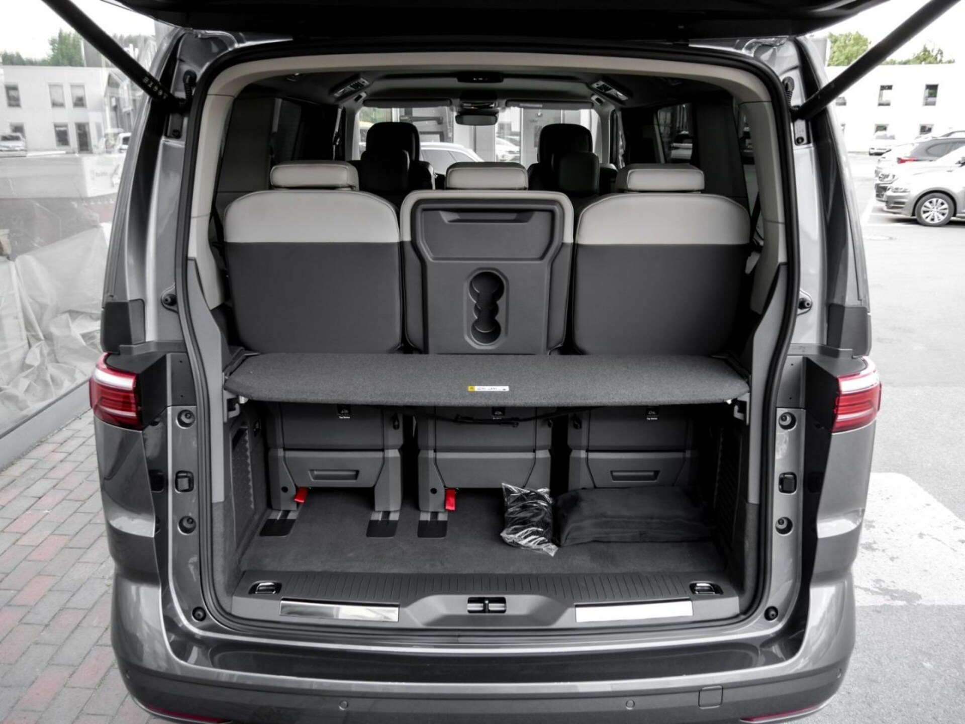 Volkswagen Multivan Style