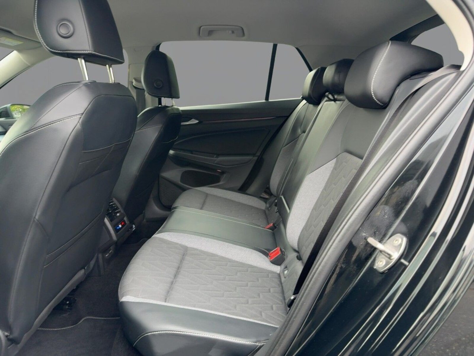 Volkswagen Golf – Bild 9