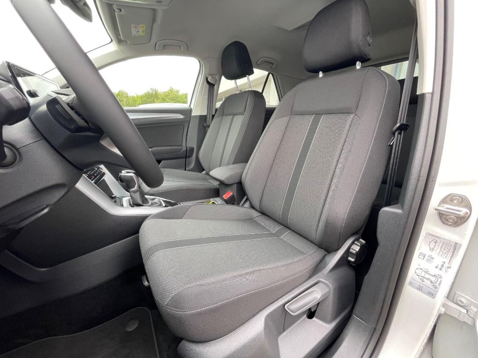 Volkswagen T-Roc – Bild 12