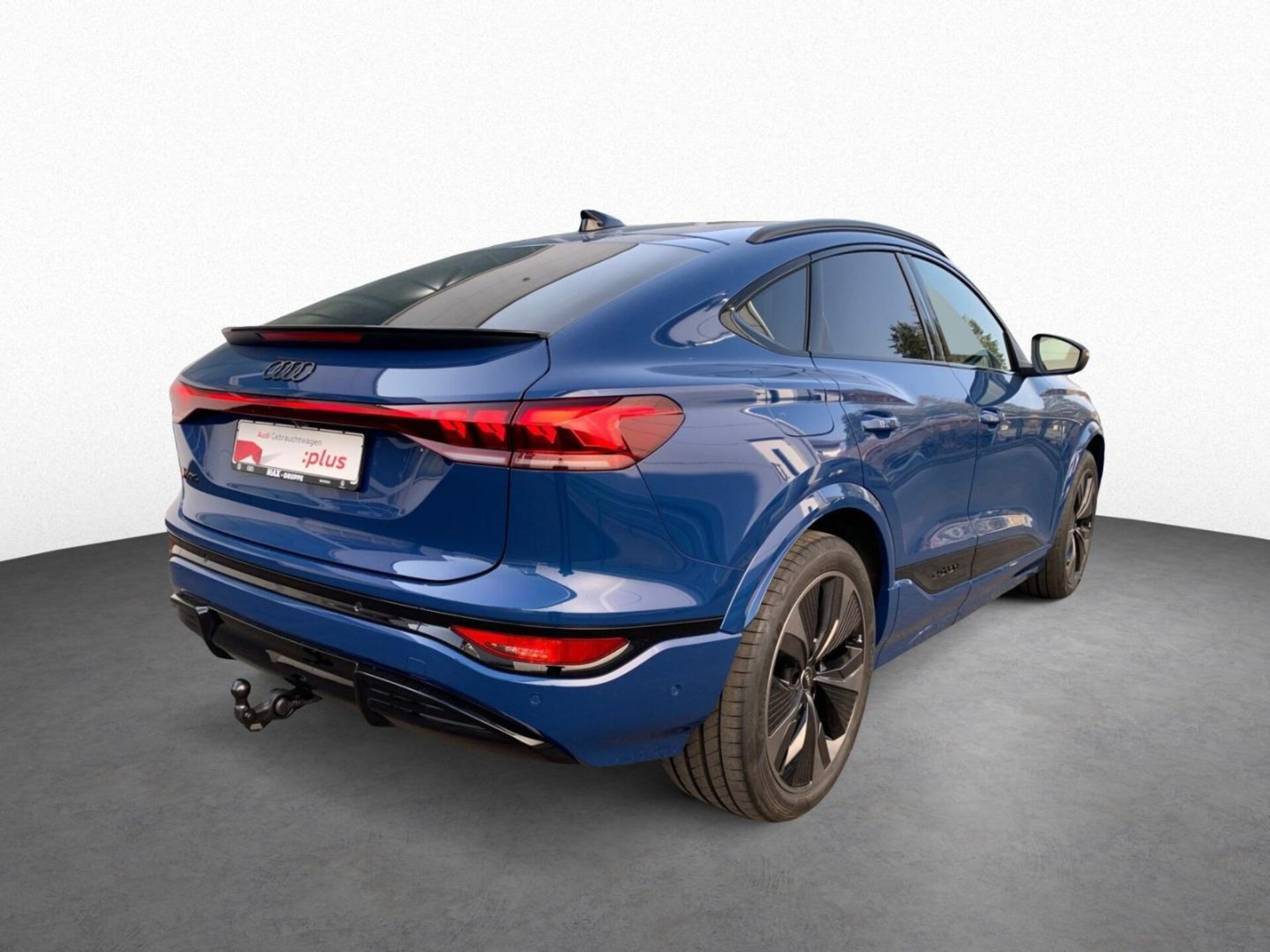 Audi SQ6 Sportback e-tron edition one