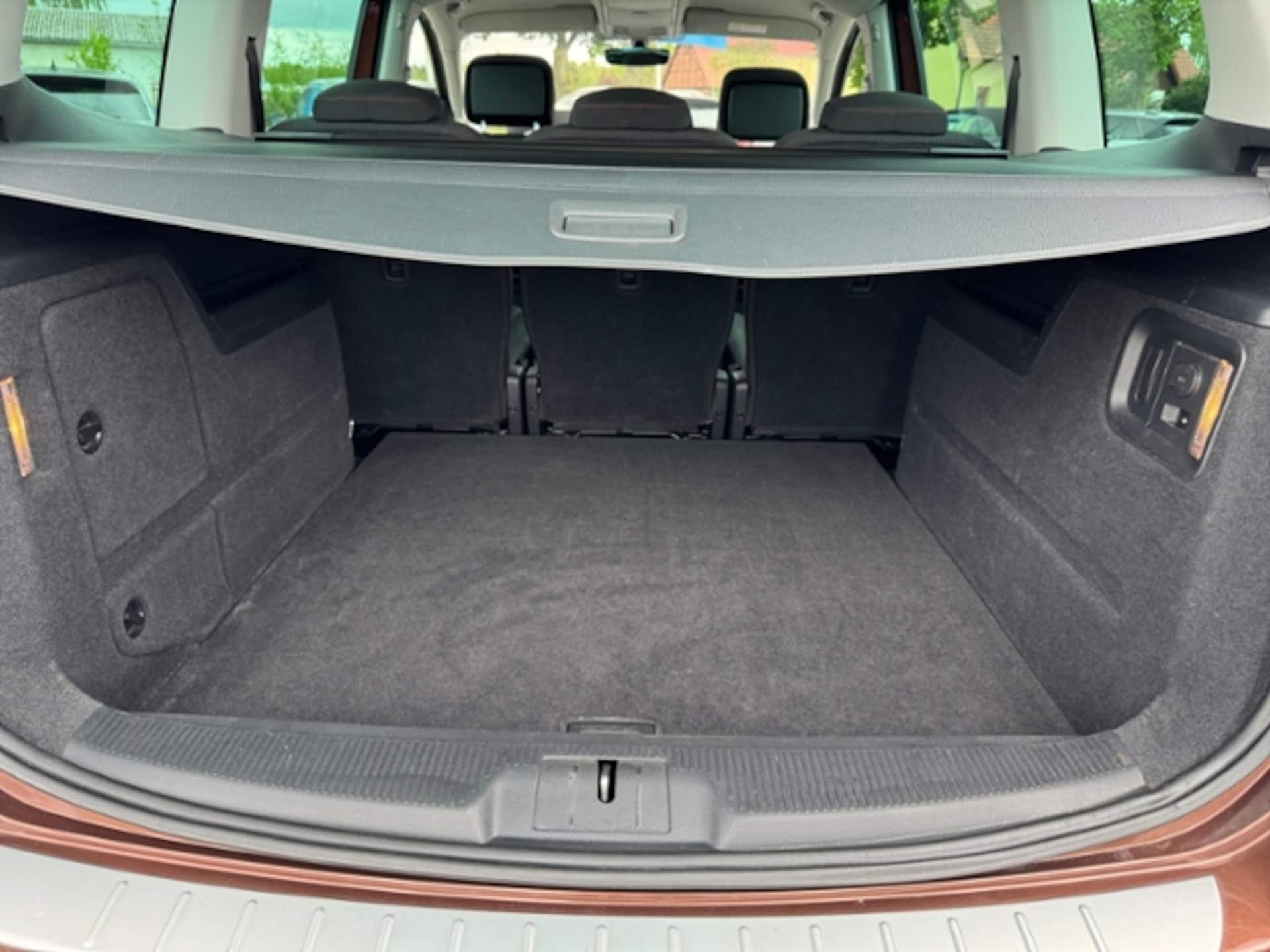 Volkswagen Sharan SOUND