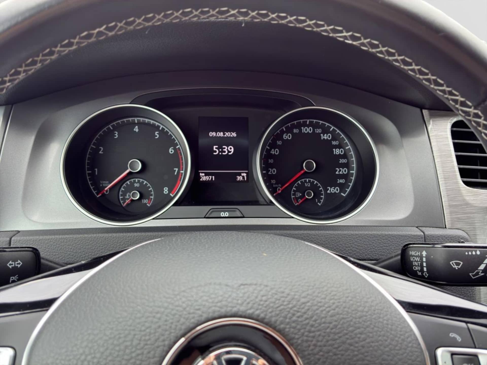 Volkswagen Golf LOUNGE