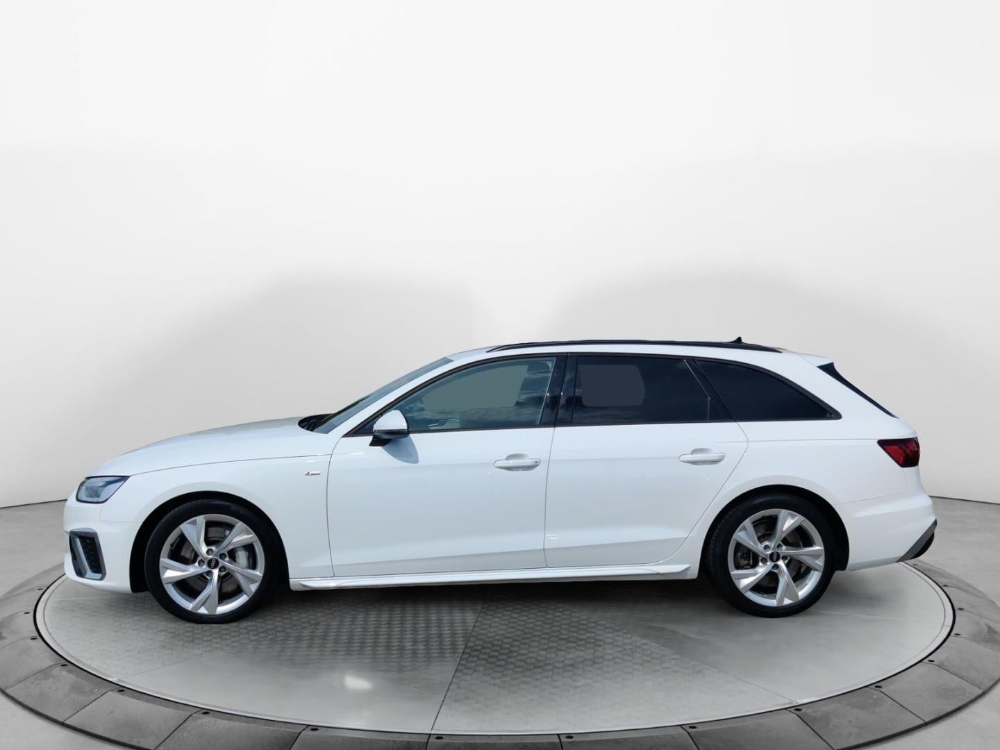 Bild über Audi A4 Avant S line 50 TDI quattro tiptronic - für weitere Informationen kontaktieren Sie den Audi Partner