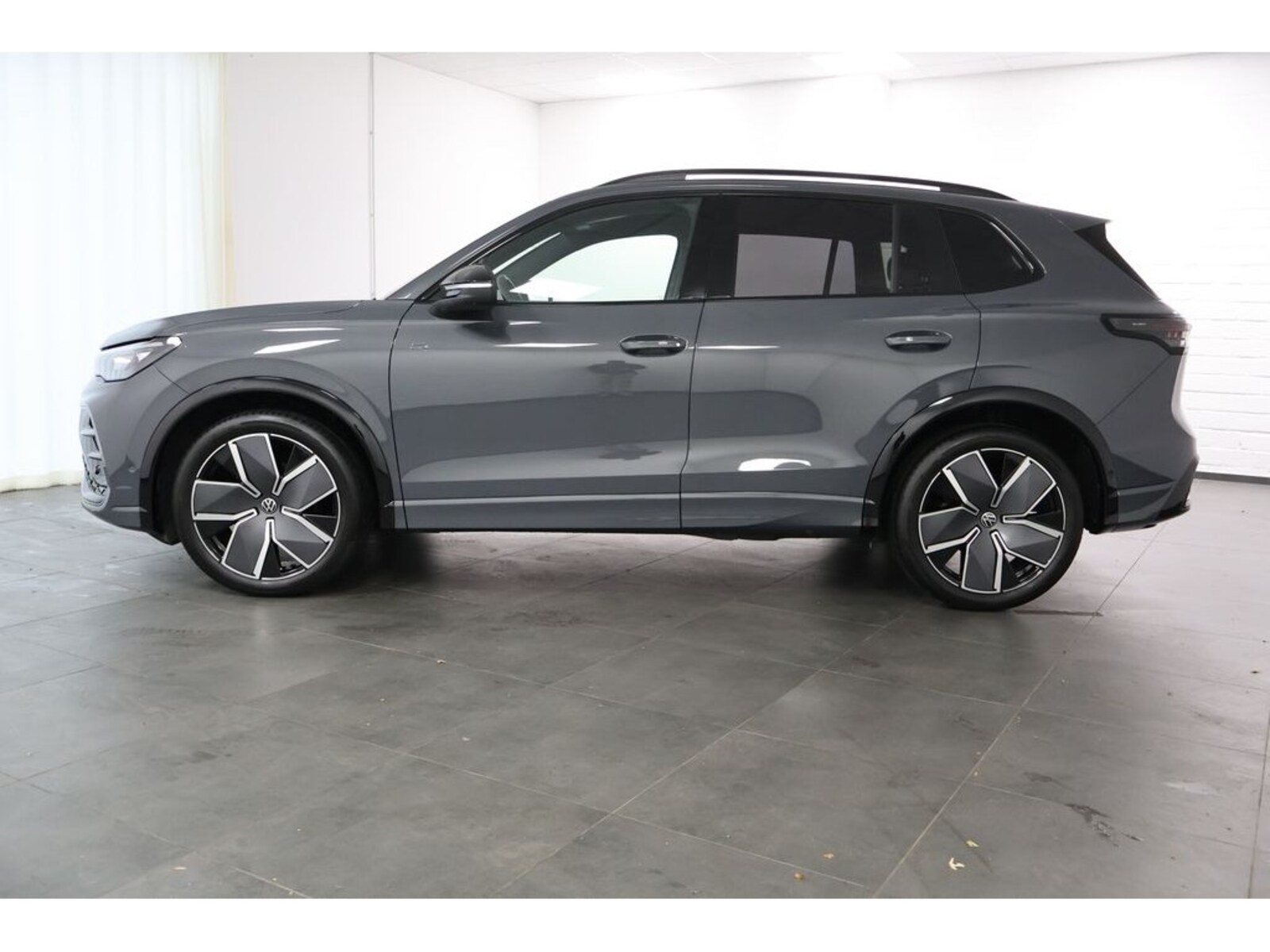 Volkswagen Tiguan – Bild 7