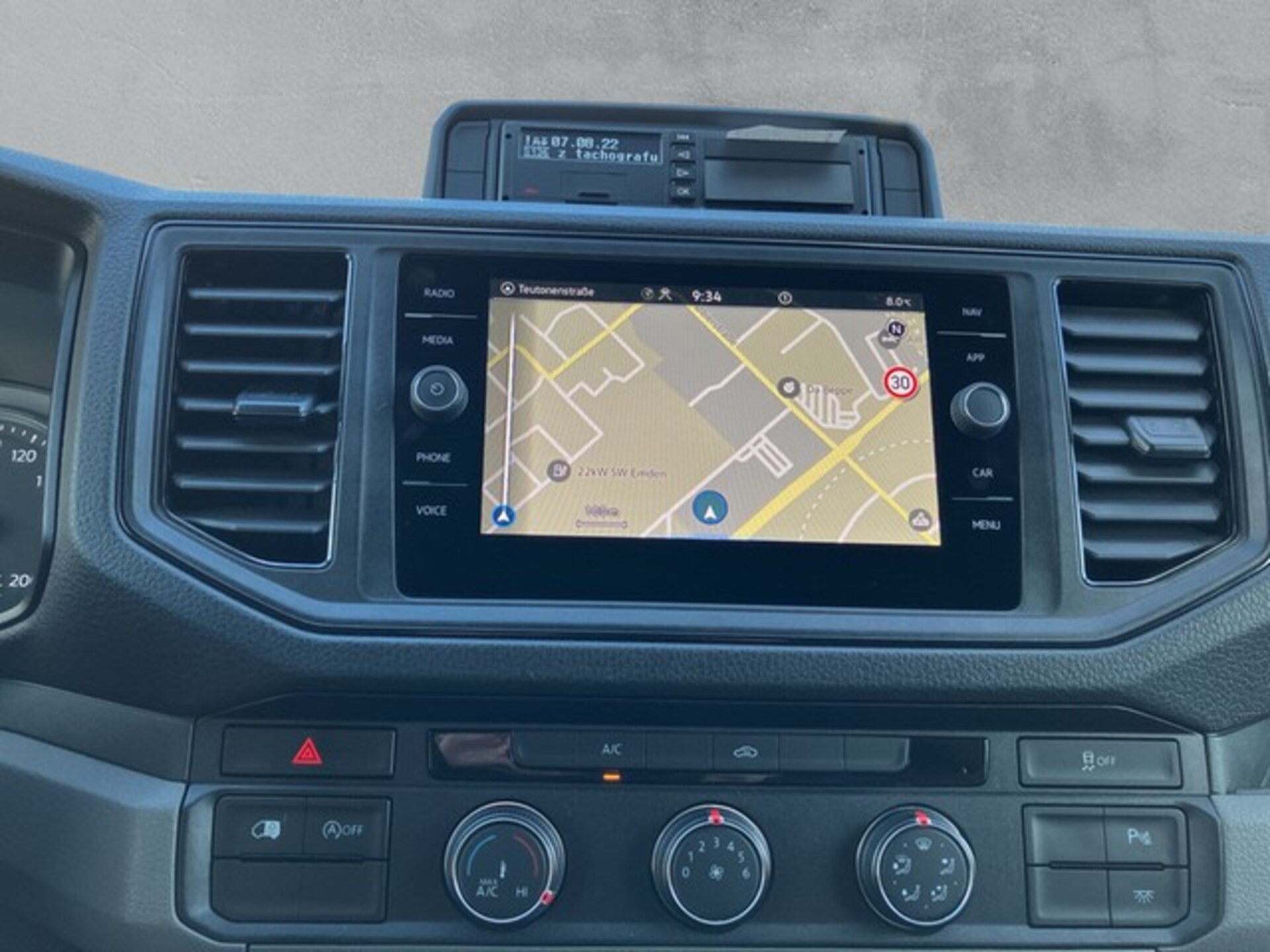 Volkswagen Crafter Kasten mittlerer Radstand