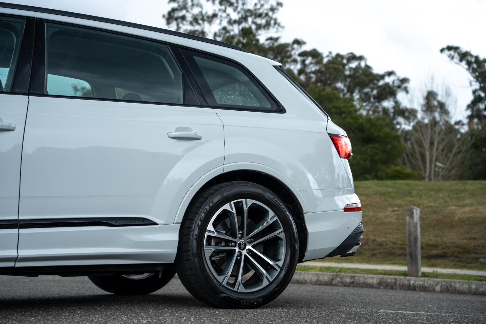 Image about Audi Q7 45 TDI quattro 170 kW tiptronic