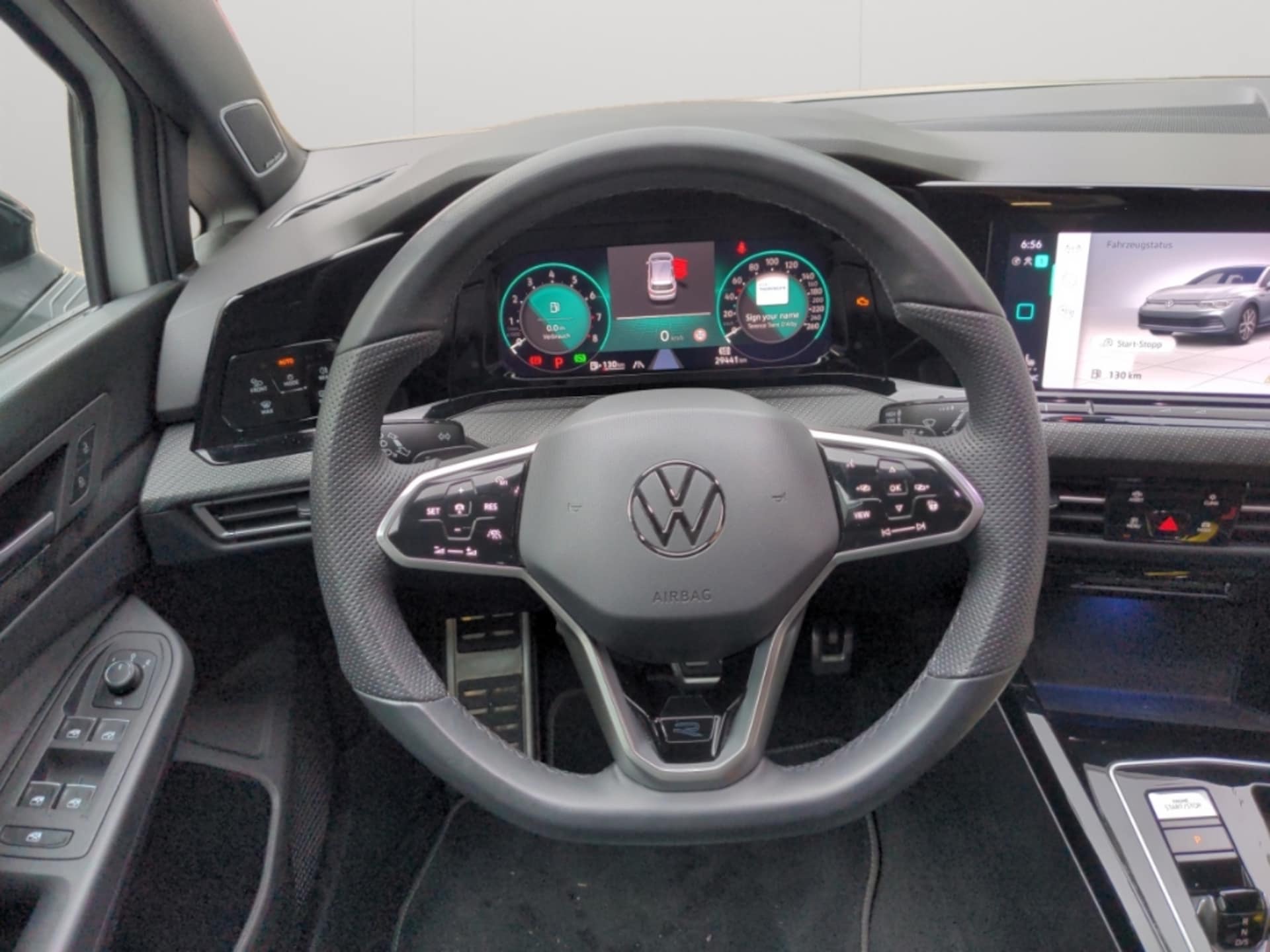 Volkswagen Golf R-Line