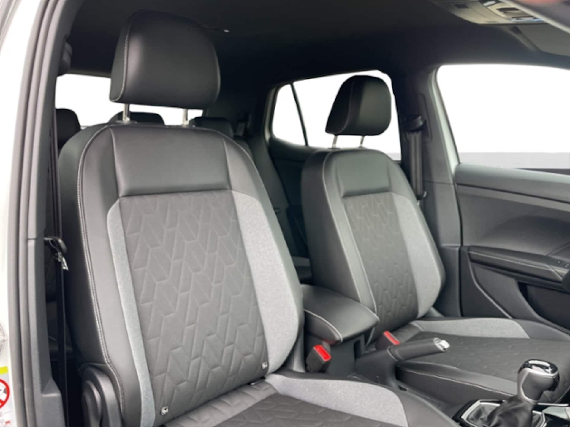 Volkswagen T-Cross Life