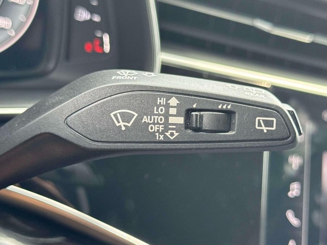2022 Audi Q7 Premium Plus - Photo 18
