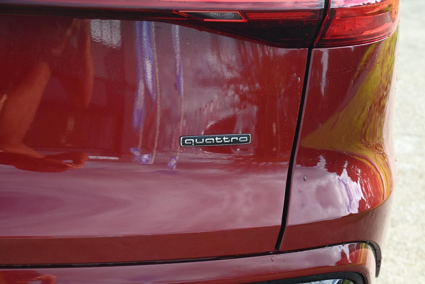 Image about Audi Q5 SUV e-hybrid quattro S tronic