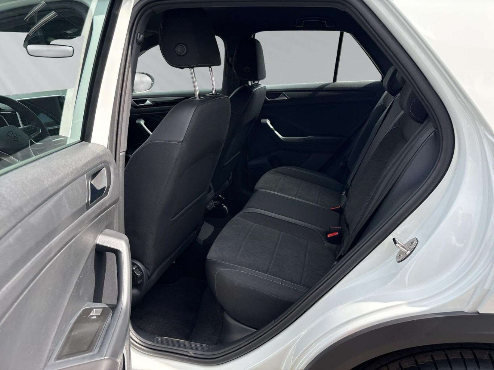 Volkswagen T-Roc – Bild 11