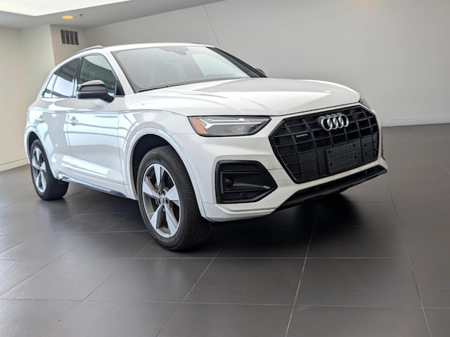 Photo of 2023 Audi Q5 