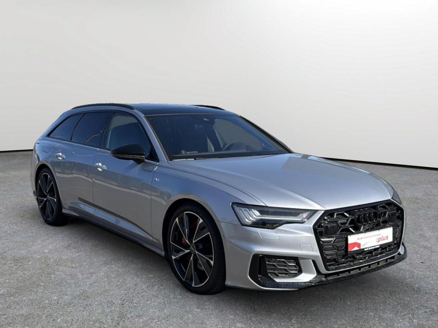 Bild über Audi A6 Avant TFSI e S line 55 TFSI e quattro S tronic - für weitere Informationen kontaktieren Sie den Audi Partner
