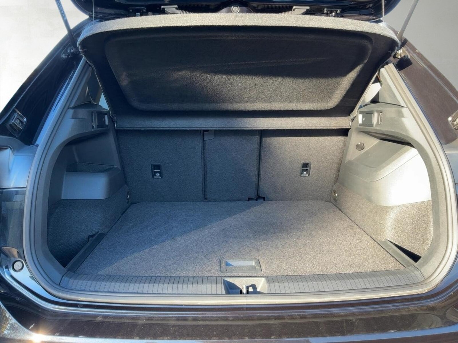 Volkswagen Tiguan – Bild 6