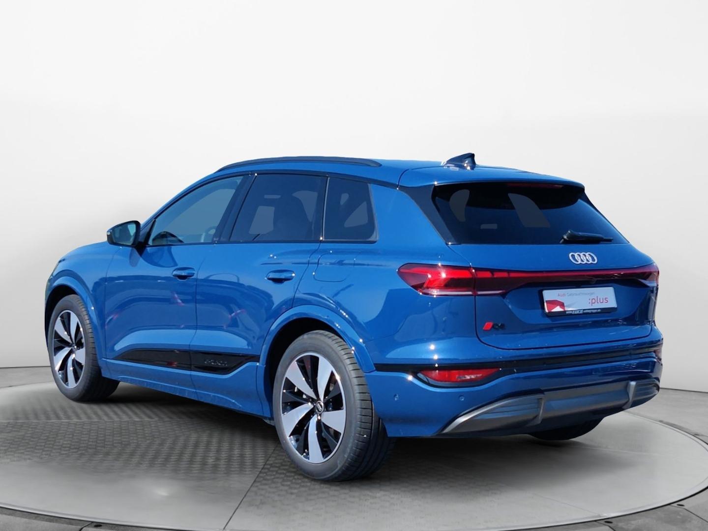 Image about Audi Q6 SUV e-tron e-tron quattro