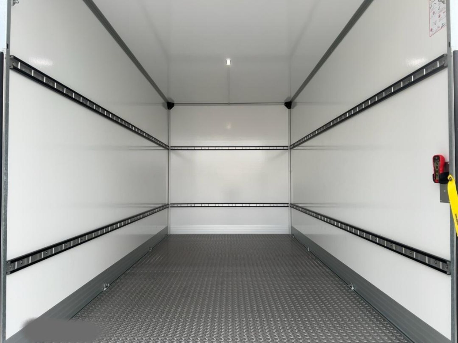 Volkswagen Crafter Einzelkabine langer Radstand