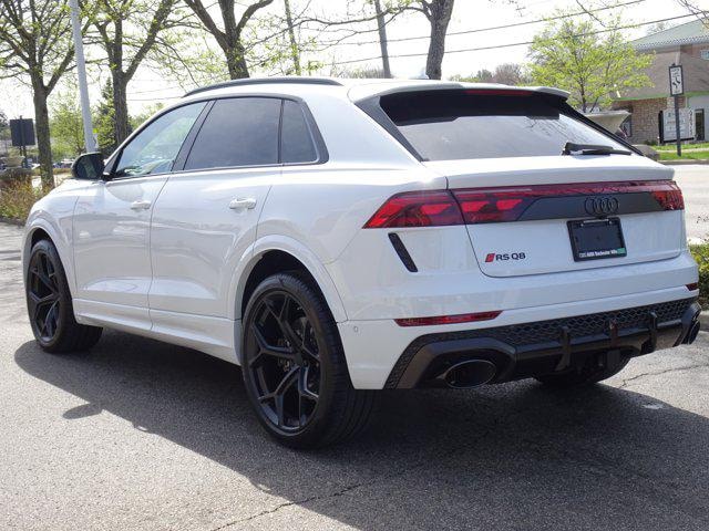 2026 Audi RS Q8 SUV performance