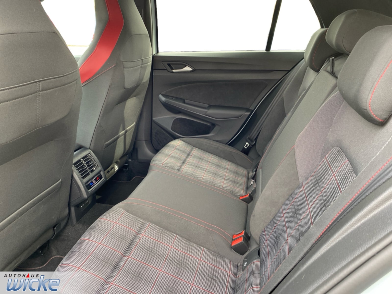 Volkswagen Golf – Bild 9