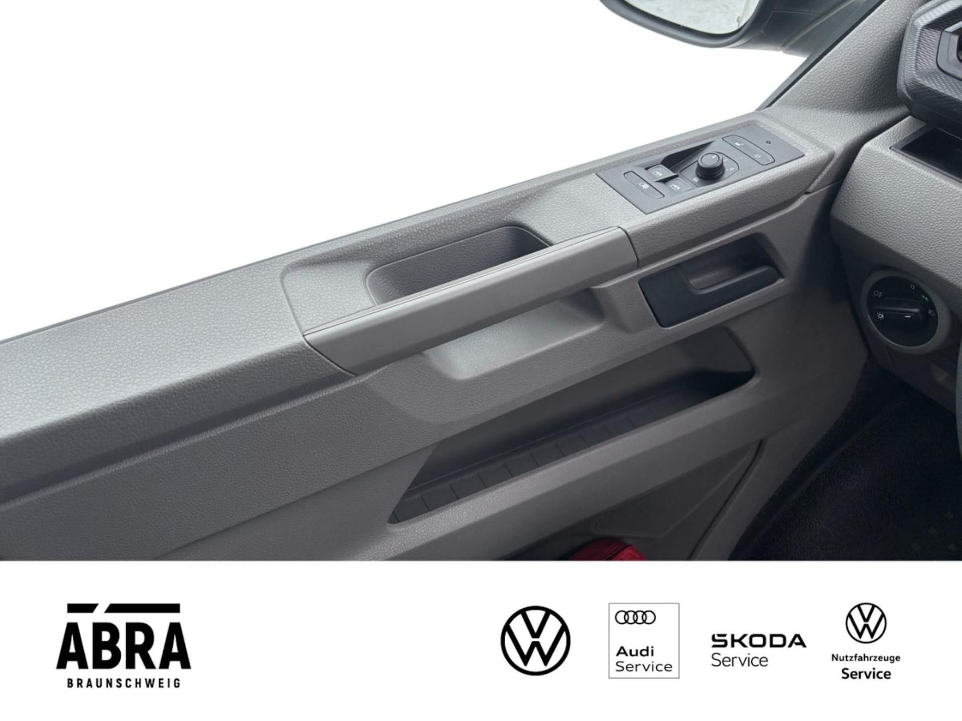 Volkswagen T6.1 Transporter Kasten langer Radstand