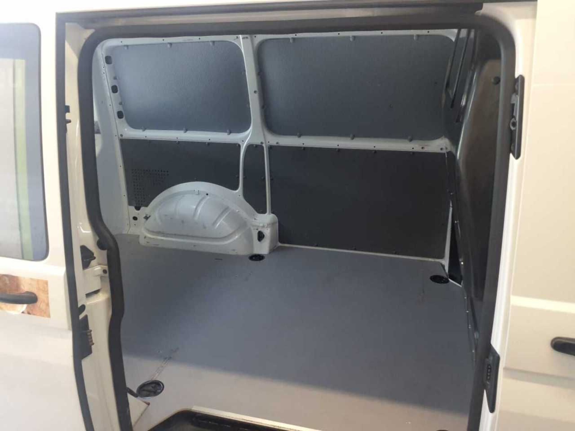Volkswagen T6.1 Transporter Kasten kurzer Radstand