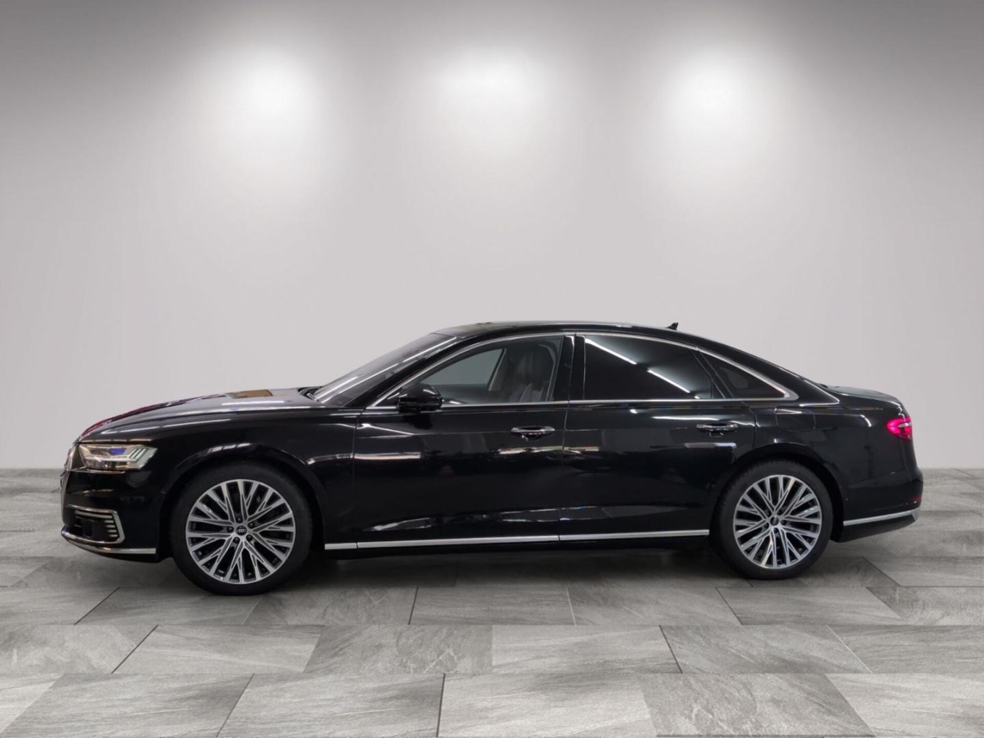 Audi A8 TFSI e