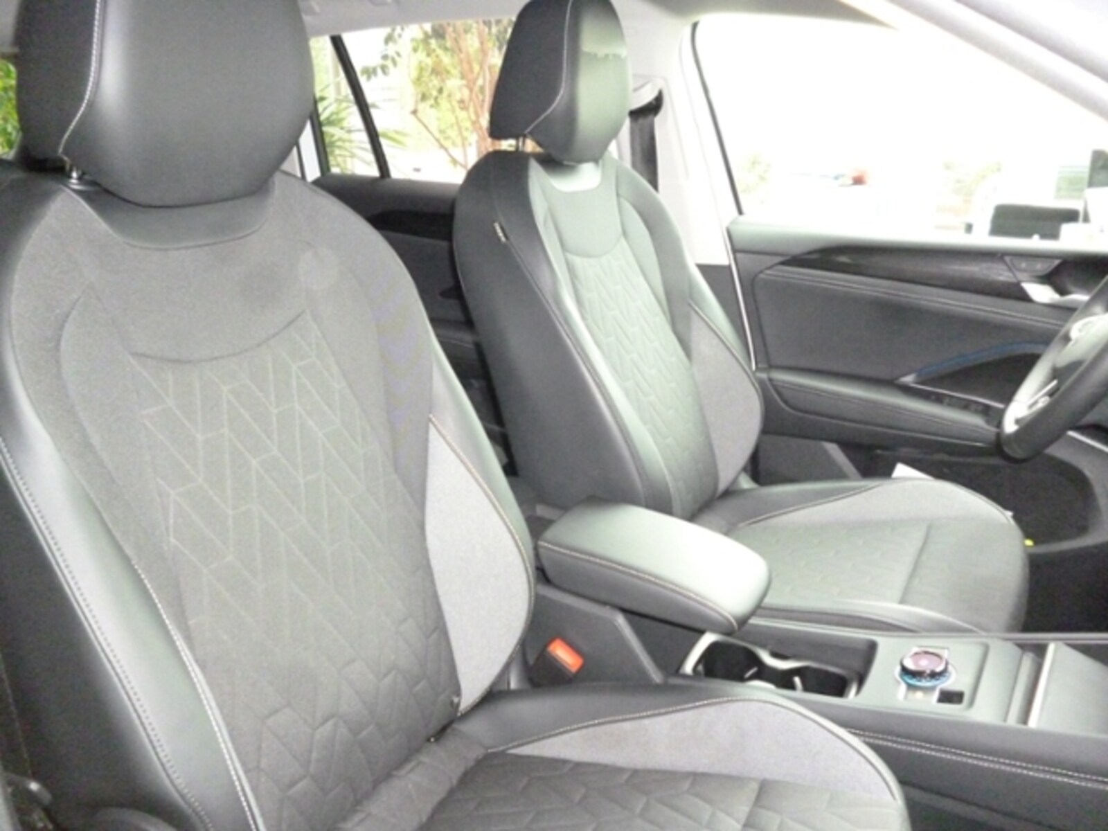 Volkswagen Tiguan – Bild 13