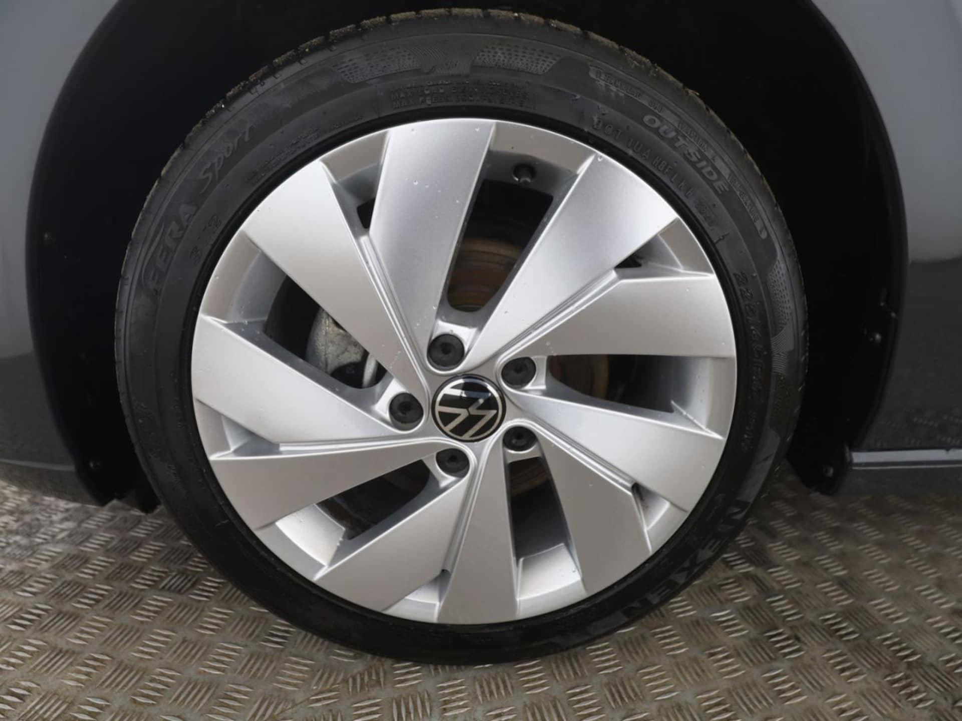 Volkswagen Golf Style