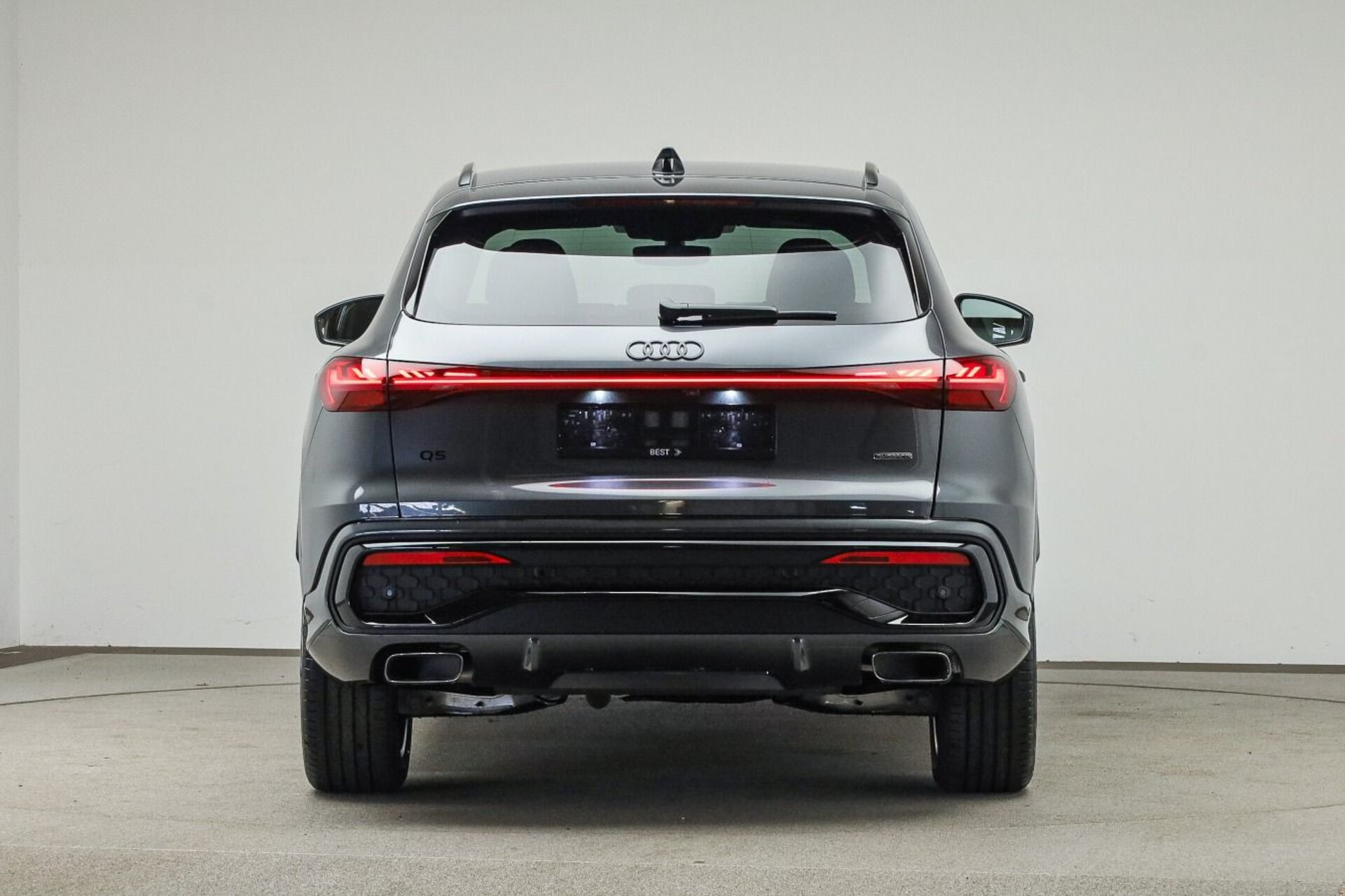 Audi Q5 SUV e-hybrid
